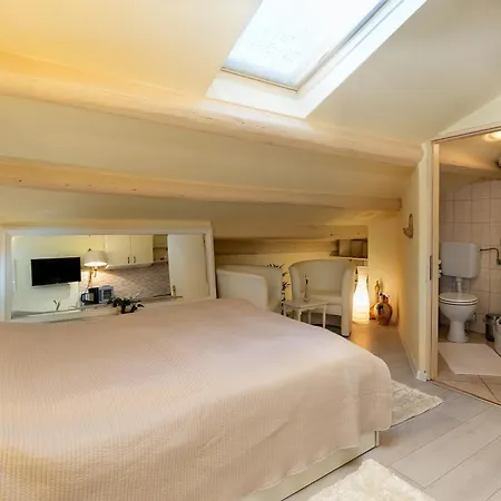 Apartmán Duplex Camelia In Charming Old Town Rovinj